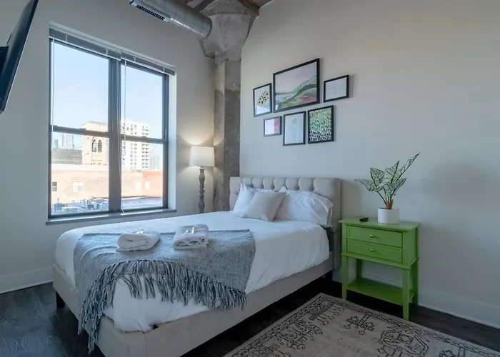Slumber - Mccormick 3*