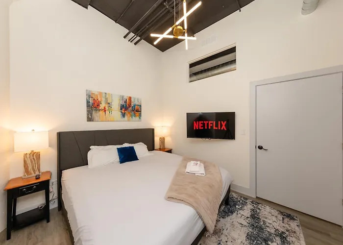 Slumber - Mccormick Chicago